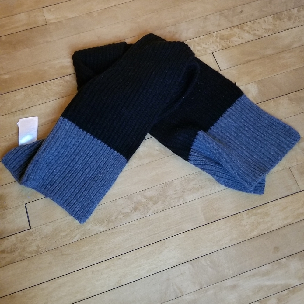 GAP new with tags chunky winter scarf